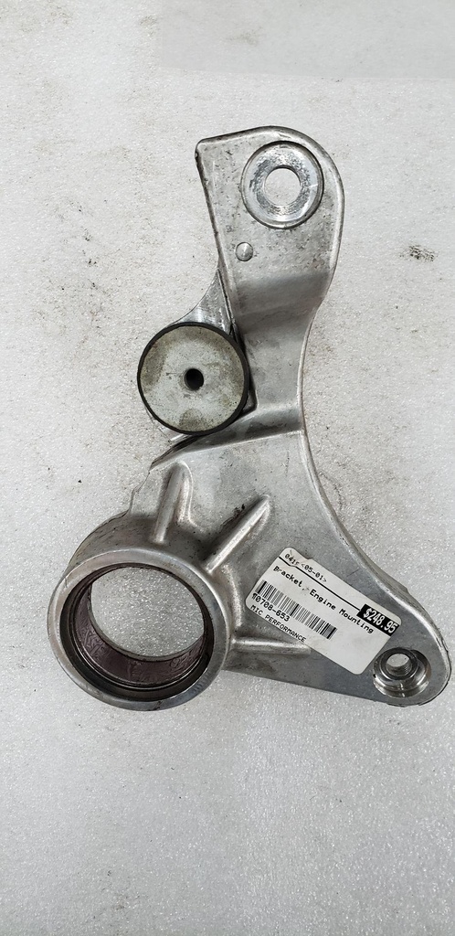 Bracket, Engine Mounti