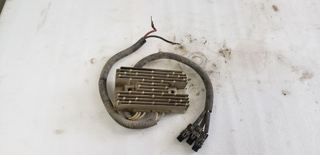 REG-3PH,SERIES,65A,125 05%
