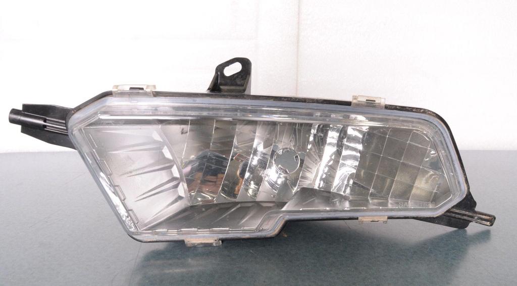 BUMPER HEADLIGHT ASSEMBLY, LEFT