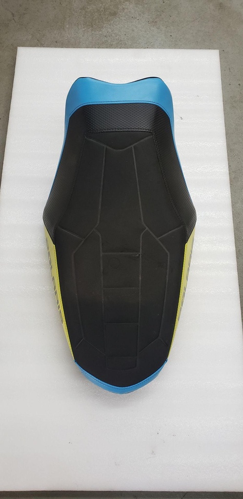 ASM-SEAT BLK/SKYBLUE/L 05%