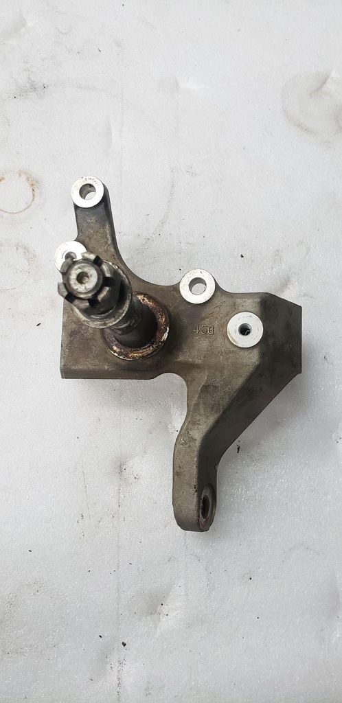 KNUCKLE, STEERING RH
