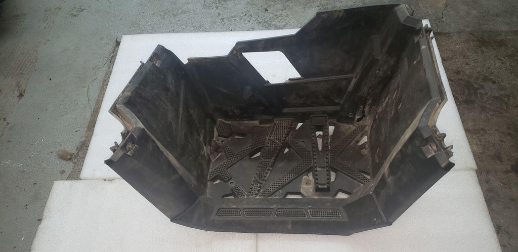 FOOTWELL-LH,BLK - POLARIS - 5452938-070