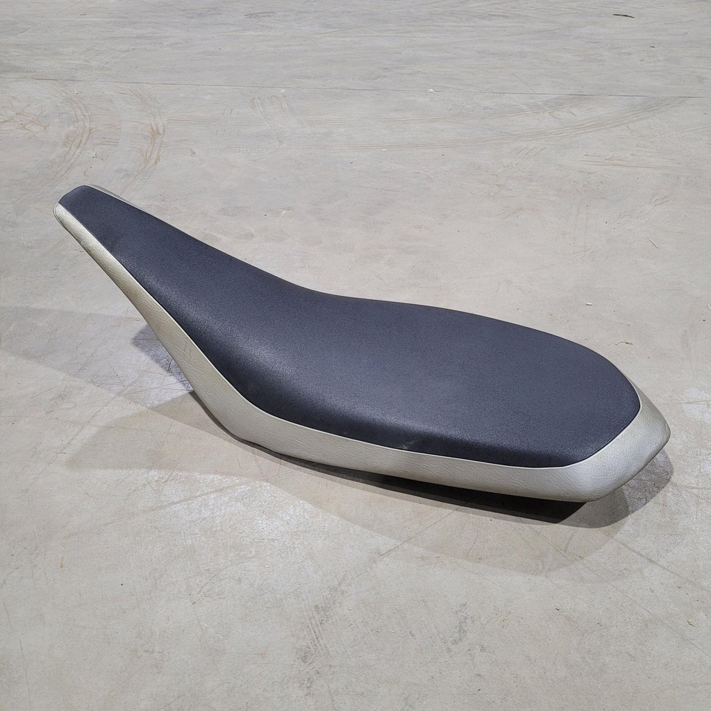 Single Seat Assy - 5D3-24710-00-00 yamaha
