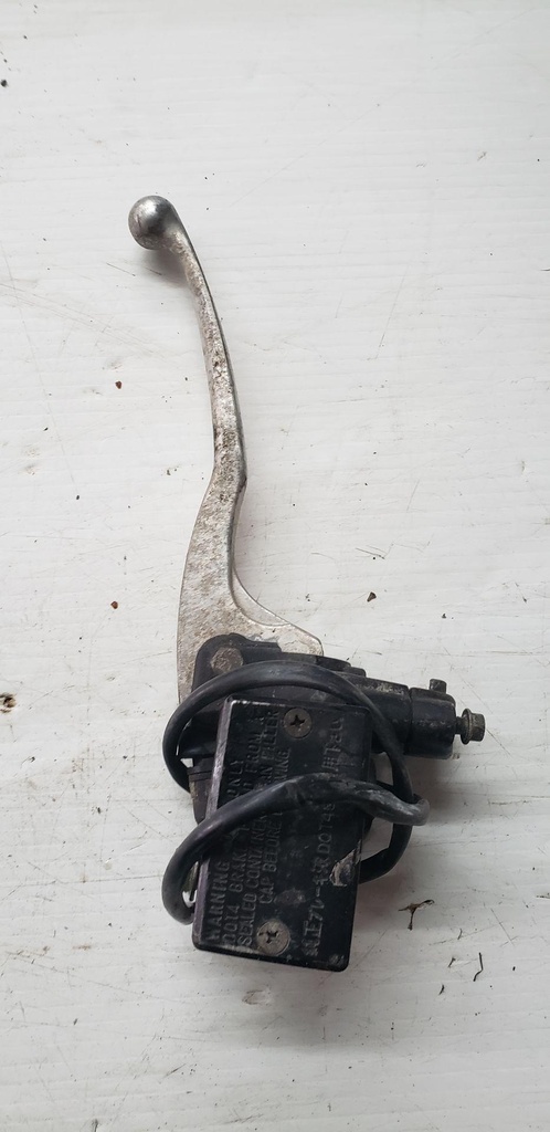 YAMAHA Master Cylinder Assy - 5KM-2583T-01-00