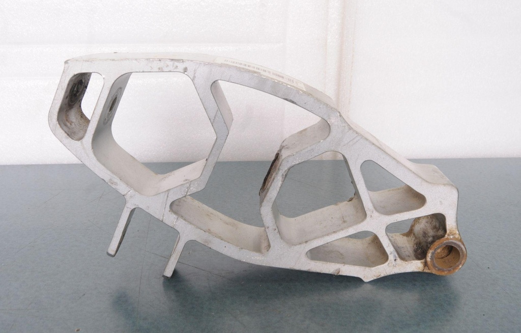 Steering Knuckle Assy (Right)