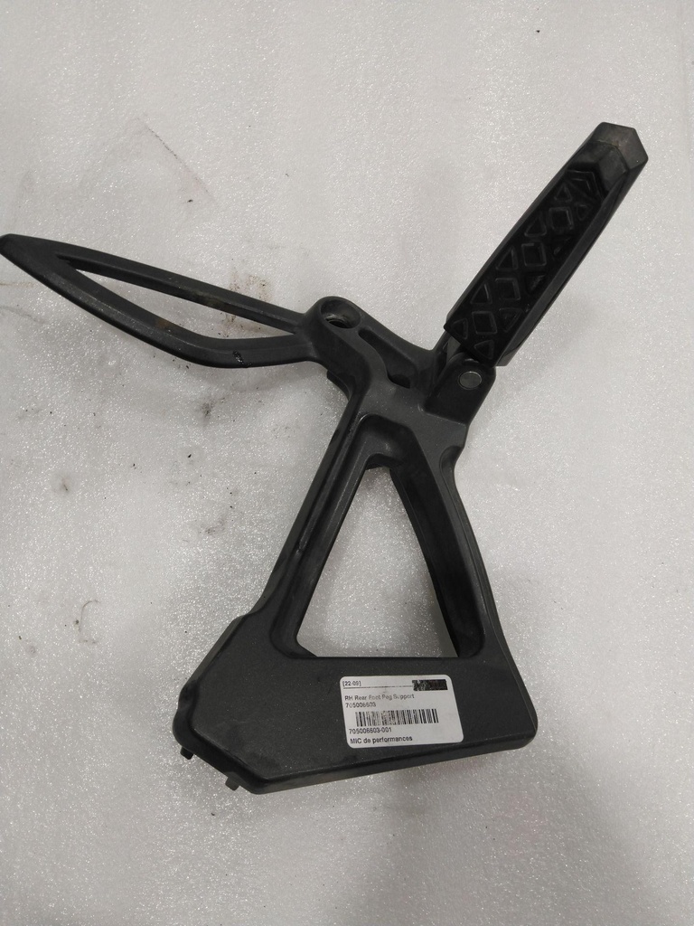 RH Rear Foot Peg Support