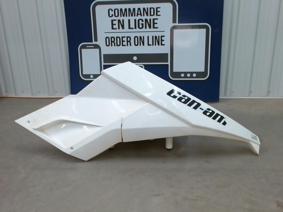 White LH Rear Fender Package XC, STD White Model