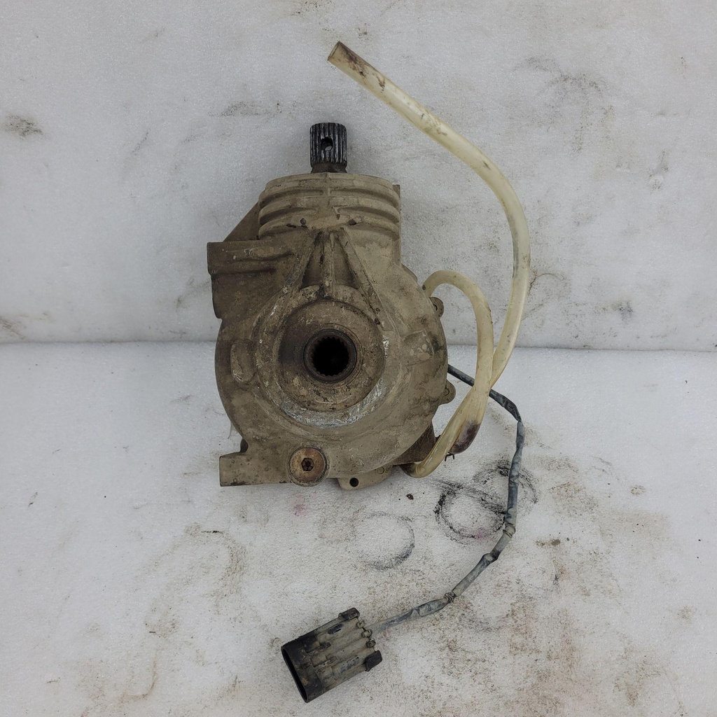 (new ref. 1337133) asm-gearcase,front