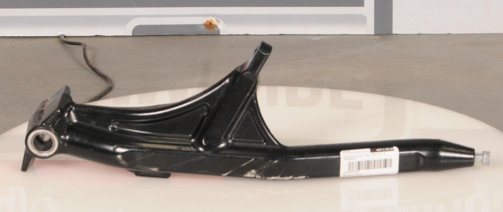 Spindle, Steering - Right - Black (inc. 2)