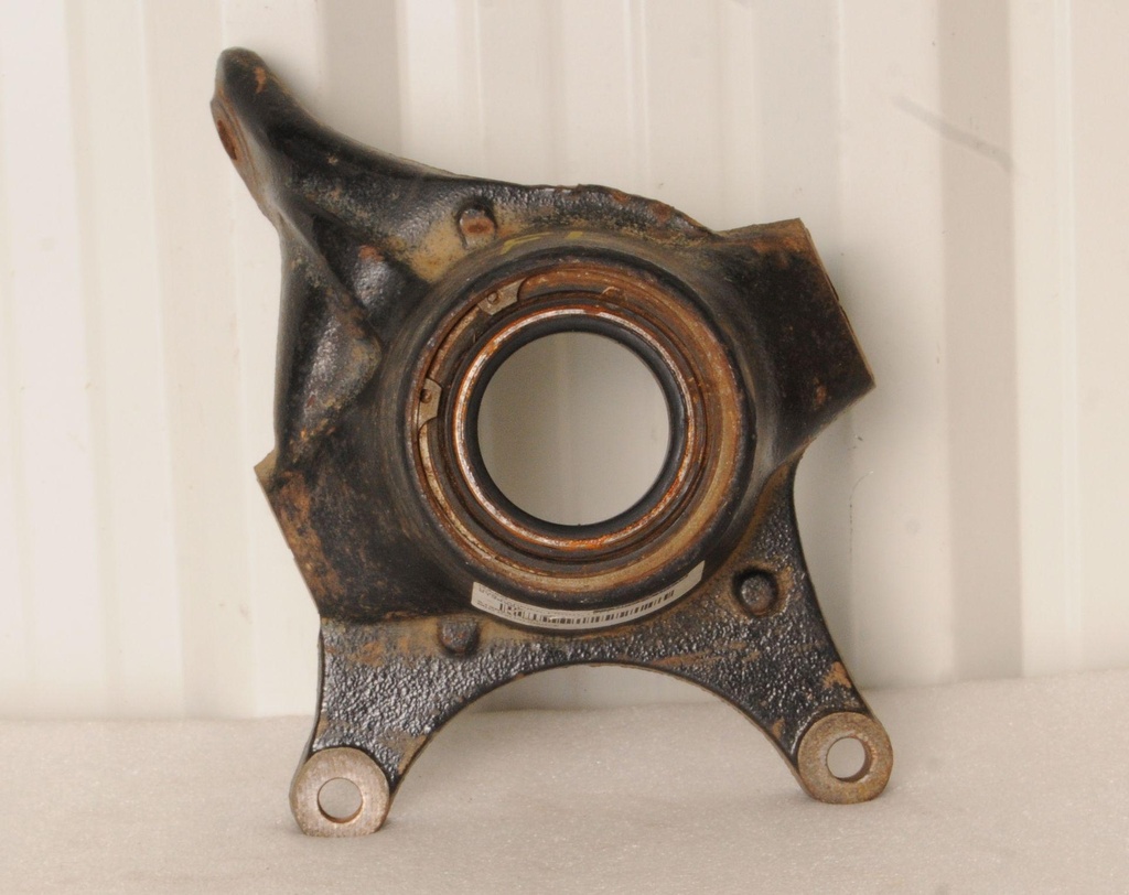 HUB CARRIER, FRONT, LEFT