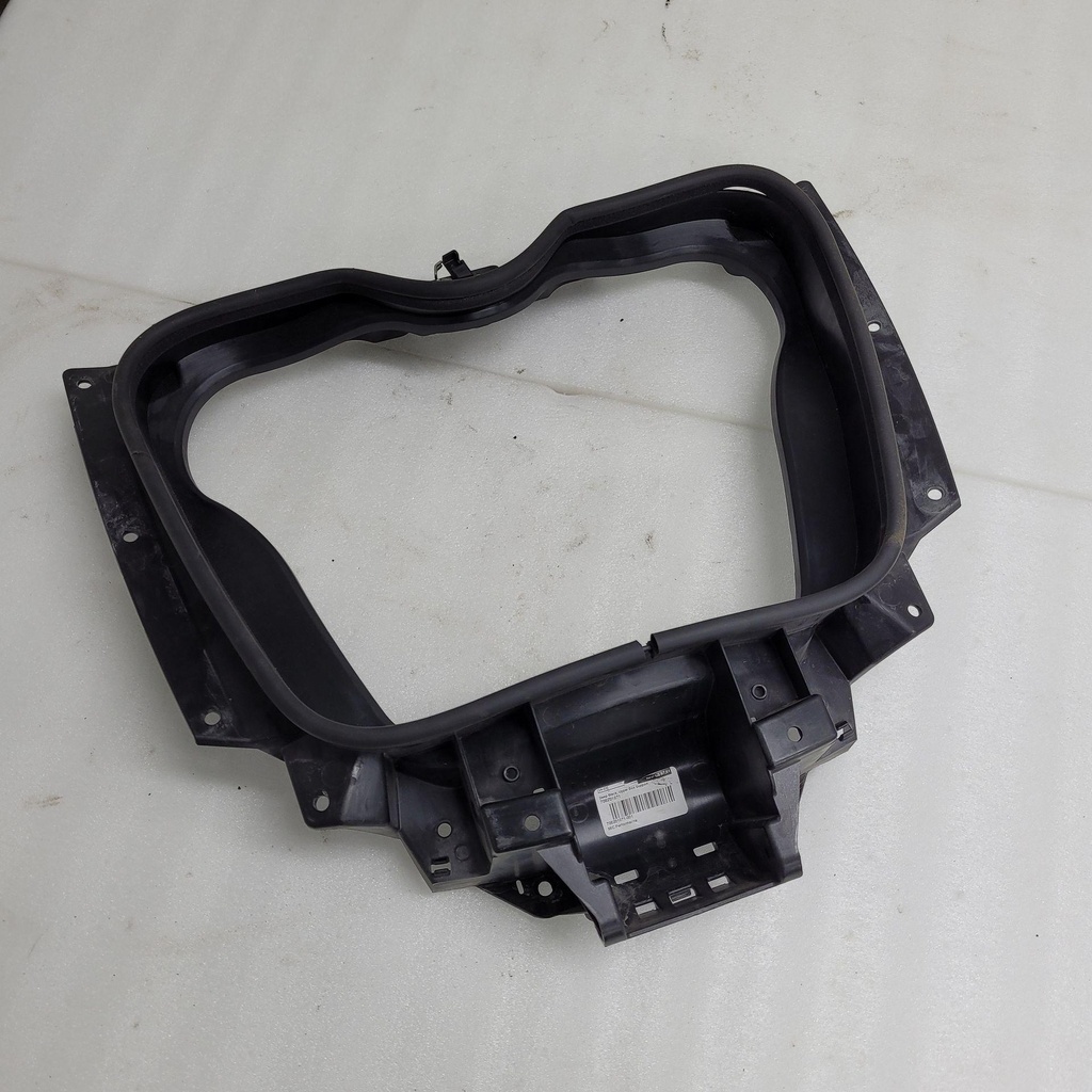 Deep Black, Upper Box Support