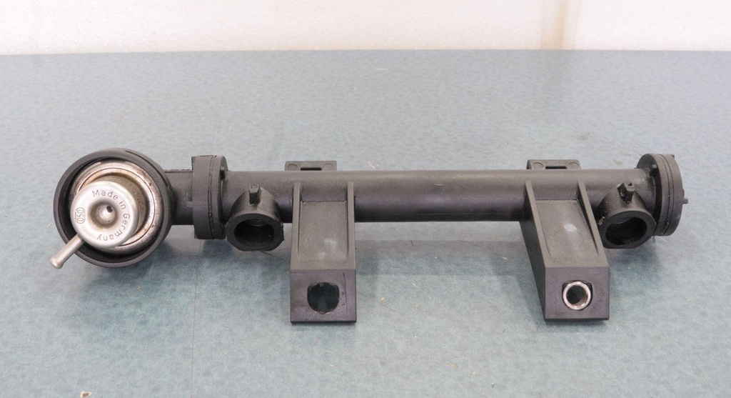 FUEL RAIL-SNOW