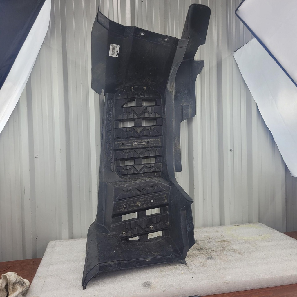 (new ref. 705003633) lh footboard