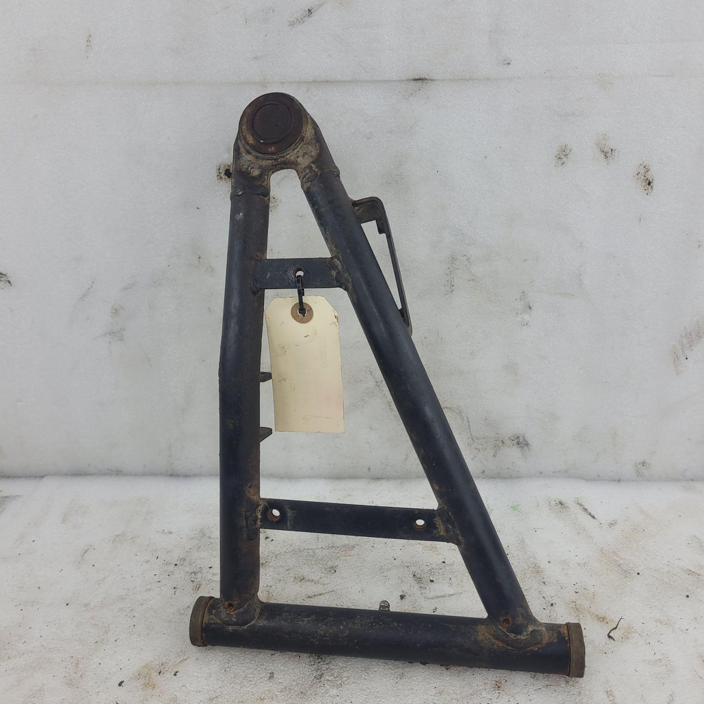 front lower swing arm,rh