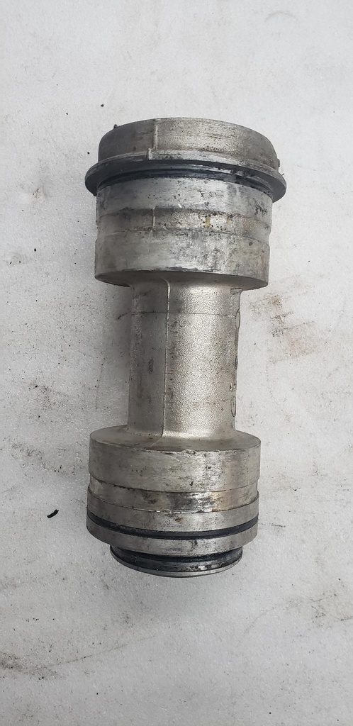 Hub, Rear - 1S3-25311-01-00 YAMAHA