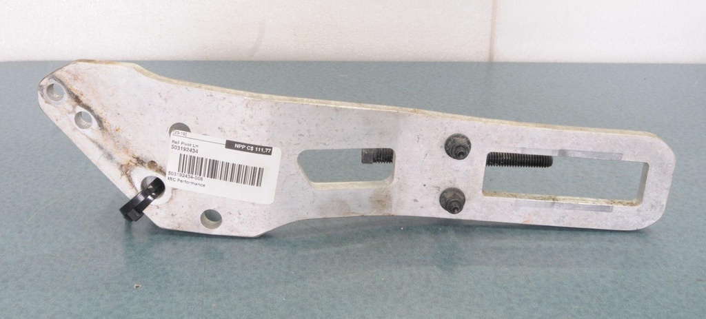 rail pivot lh