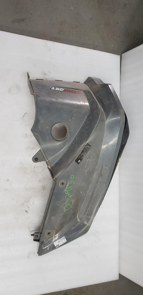 [705014396-001] granite grey, rh rear fender