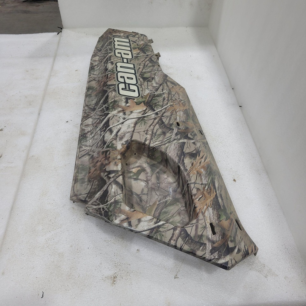[708300834-001] CAMO LH RR FENDER XT - 708300834 CAN AM