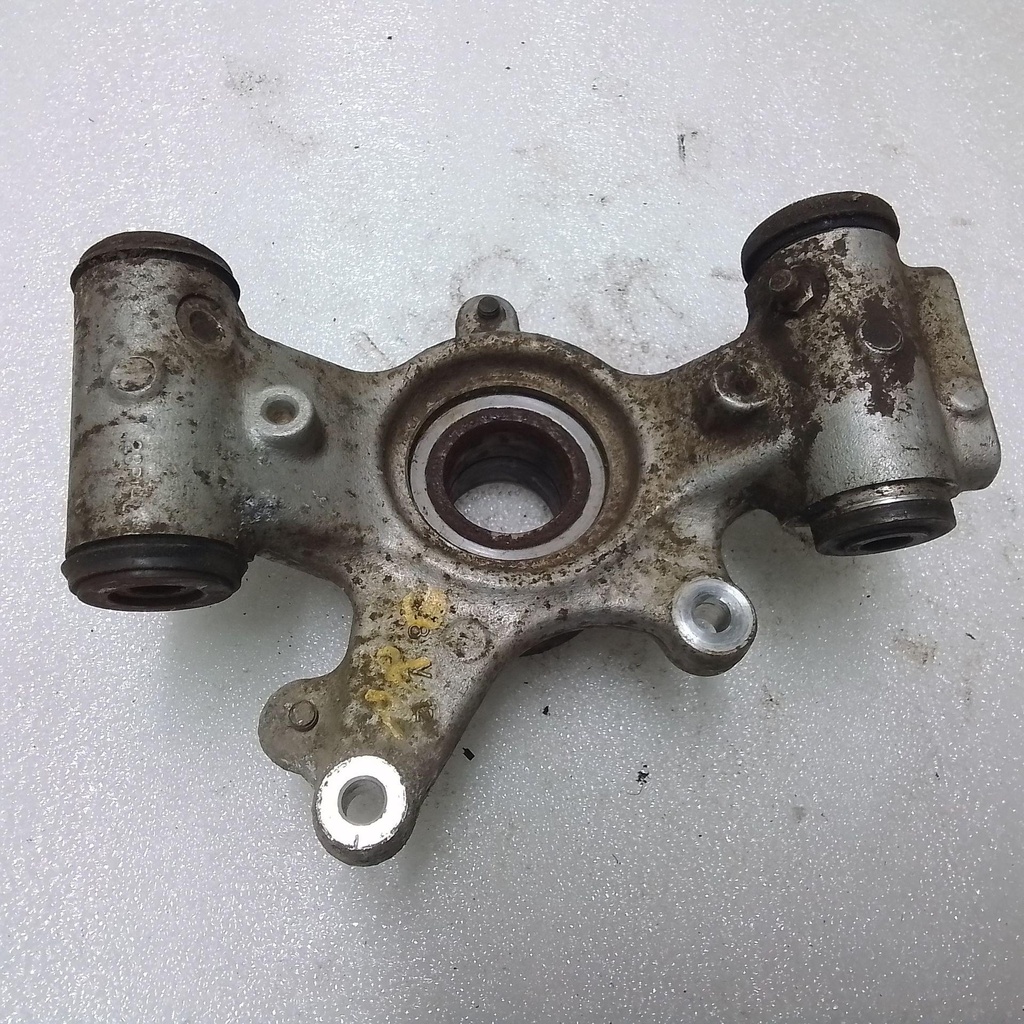 Rear Knuckle Left