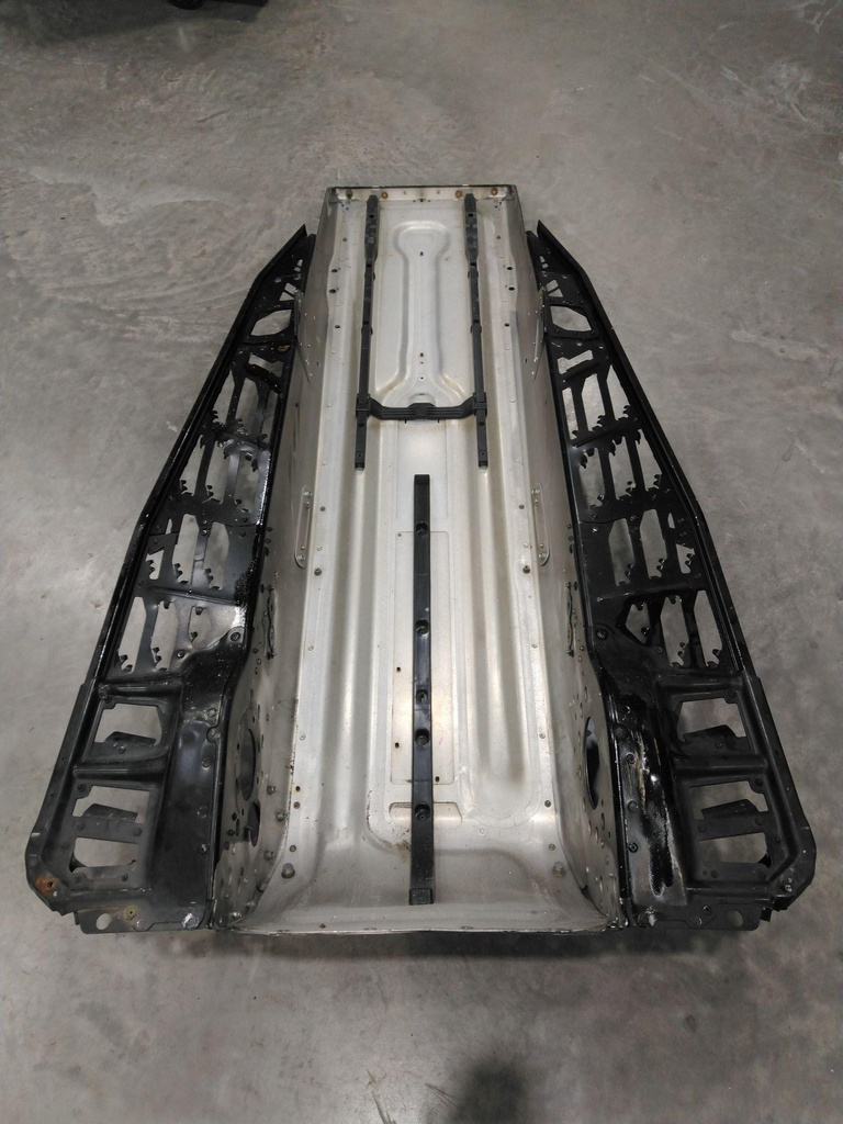 (new ref. 415130374) black tunnel module 129