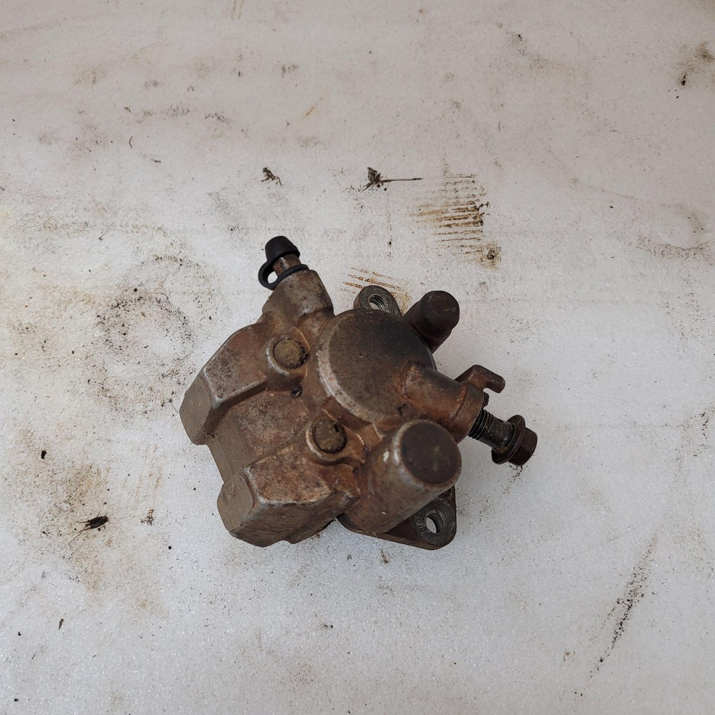 (new ref. 3gd-2580u-01-00) caliper assy (right)