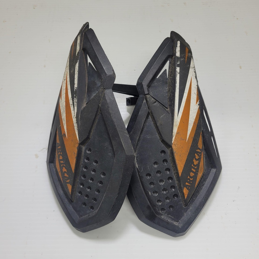 [6639-378-001] Hand Guards - Black & Orange