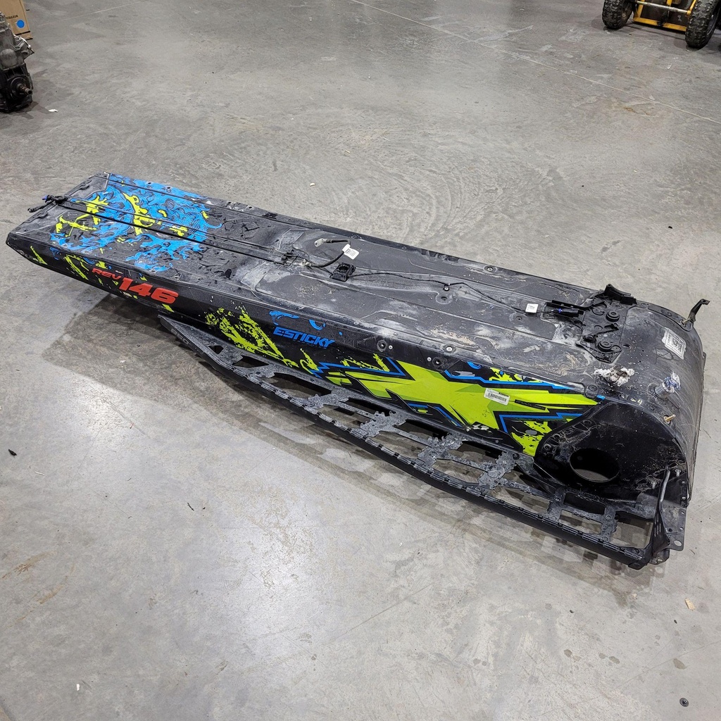 [415130300-001] (new ref. 415130511) deep black, chassis tunnel module 146" frame 146 inch