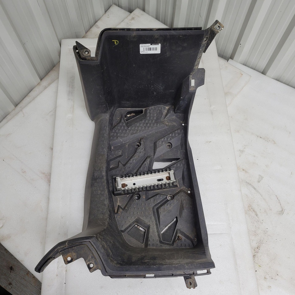 (new ref. 9ds#-042032-6001) rh footrest