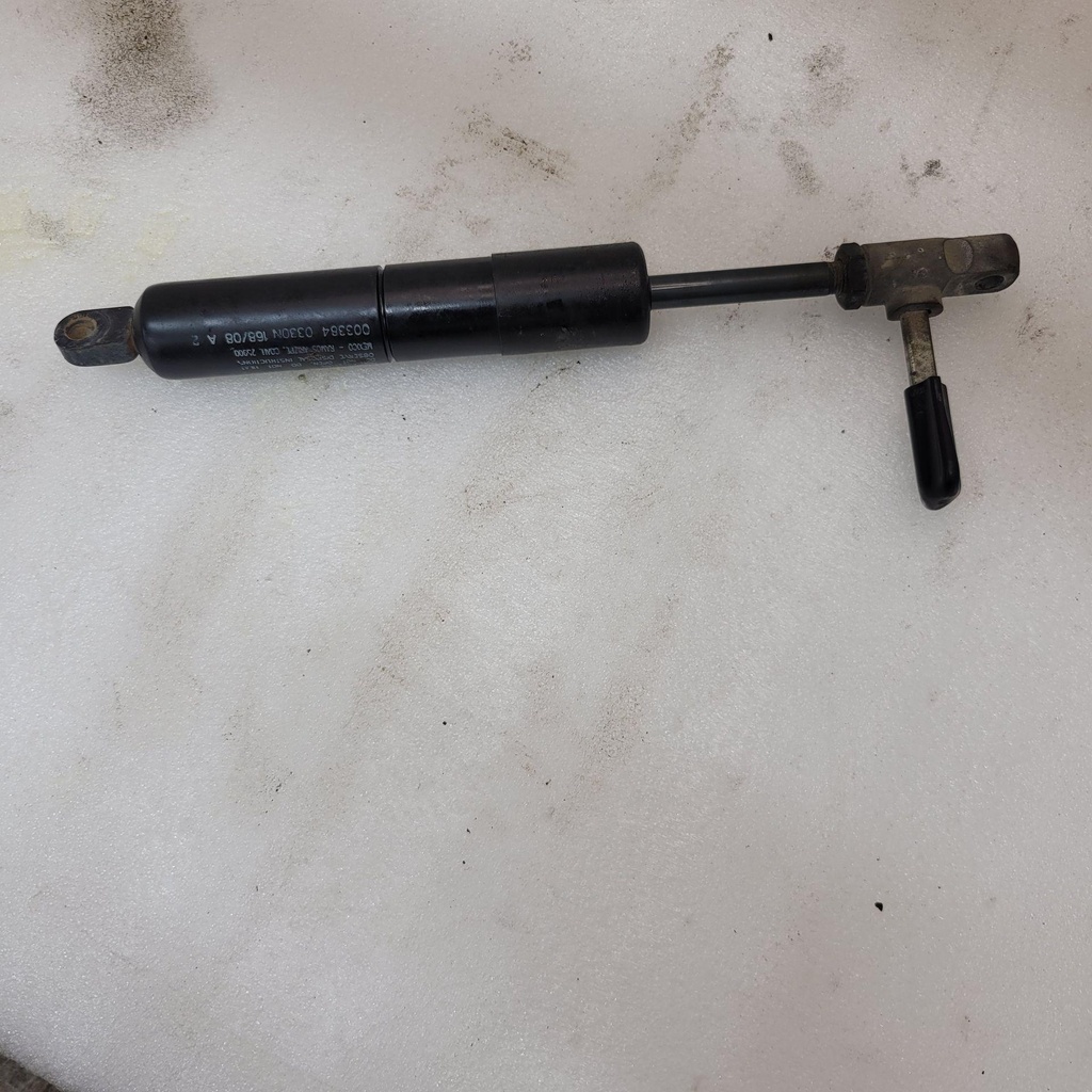 OIL LOCKING SHOCK ASSEMBLY