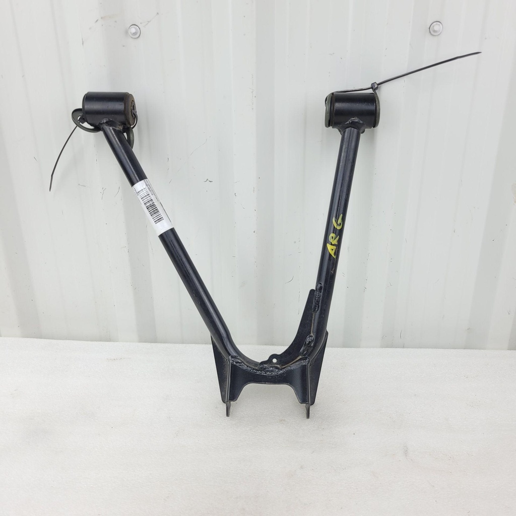 [CF01223] rear upper arm,left hand