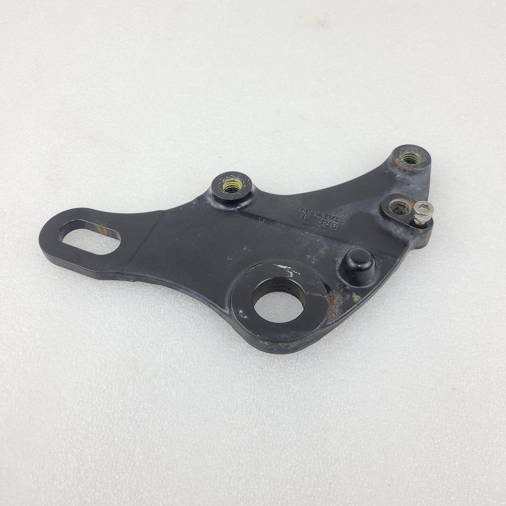 [705601450-001] rear brake caliper support