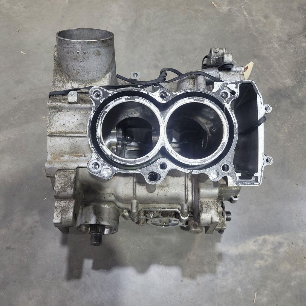 [BG4151500000-001] (new ref. bg4-e5100-09-00) crankcase assy
